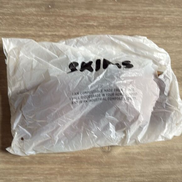 SKIMS‎ Fits Everybody STRAPLESS BRA Jasper Nwt in packaging - Picture 7 of 8